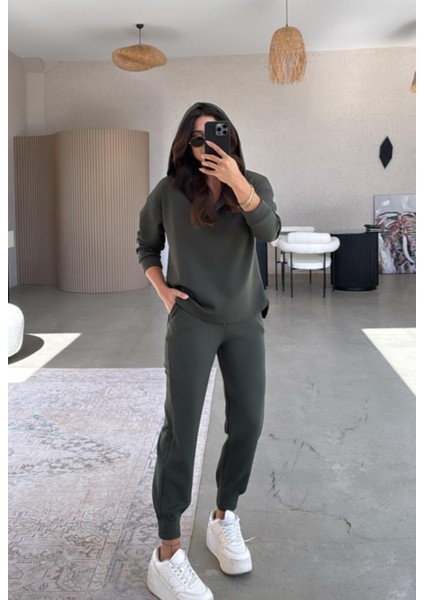 Haki Scuba Kapüşonlu Sweat - Paça Pensli Pantolon Takım indirimleri