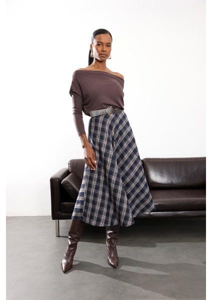 Acı Kahve Asimetrik Yaka Bluz 6176 fiyatları