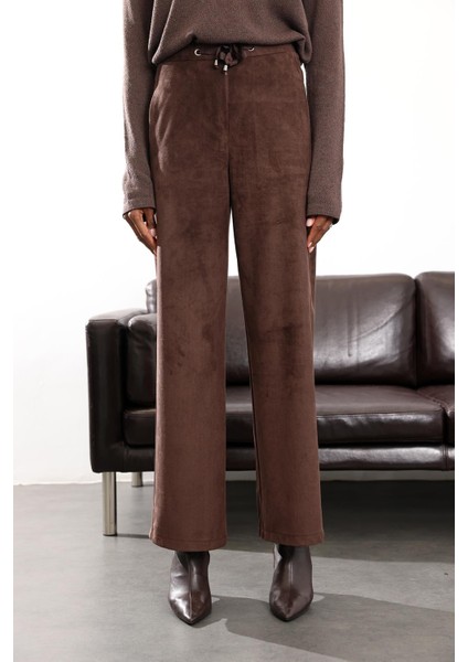 Kahverengi Düz Kesim Süet Pantolon 10850 fırsatları