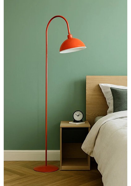Turuncu Lambader Hareketli Başlık Modern Dekoratif Metal Oturma Odası Çalışma Odası Zemin Lambası fiyatları