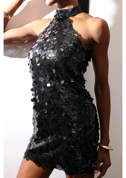 Siyah Halter Yaka Payetli Elbise 111653 fırsatları