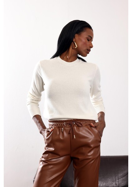 Ekru Bisiklet Yaka Kaşmir Basic Triko modelleri