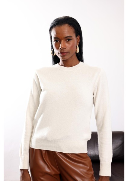 Ekru Bisiklet Yaka Kaşmir Basic Triko fırsatları