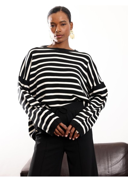 Siyah Çizgili Kazak 231100 modelleri