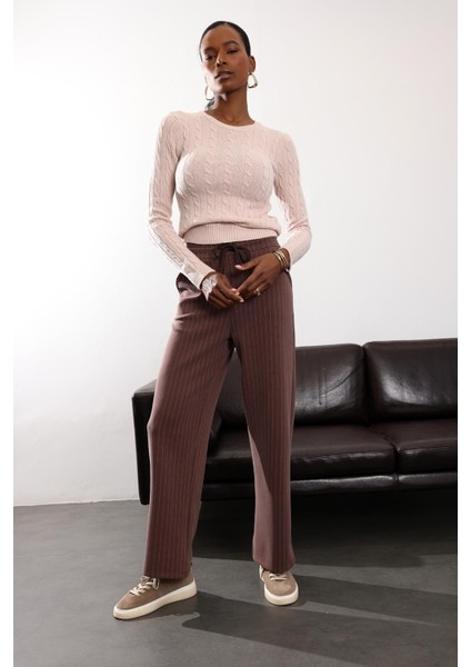 Kahverengi Çizgili Modal Pantolon