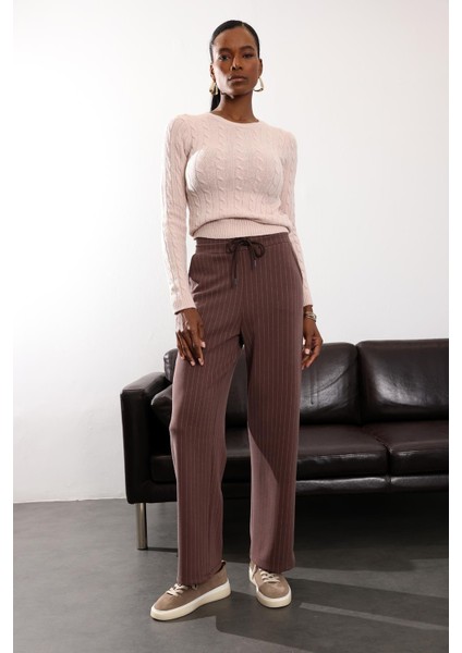 Kahverengi Çizgili Modal Pantolon modelleri