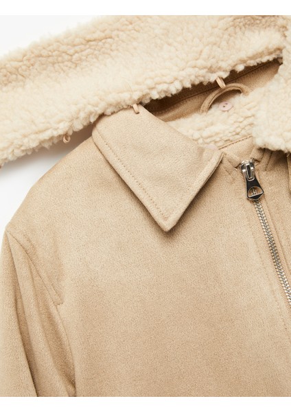 Uzun Kollu Peluş Yaka Cep Detaylı Fermuarlı Bomber Ceket fırsatları