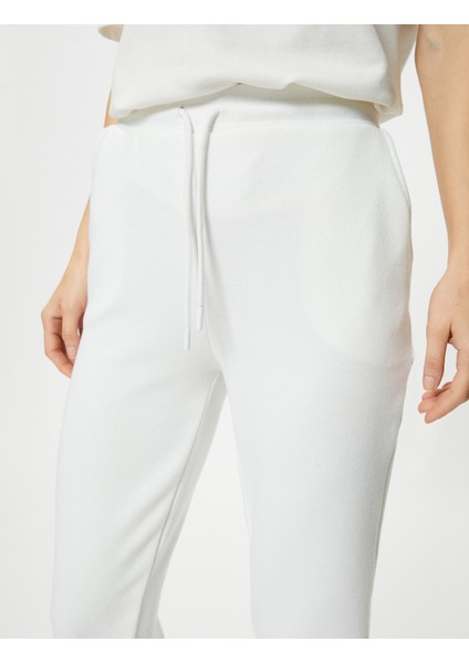 Jogger Eşofman Altı Beli Bağcıklı Cepli indirimleri