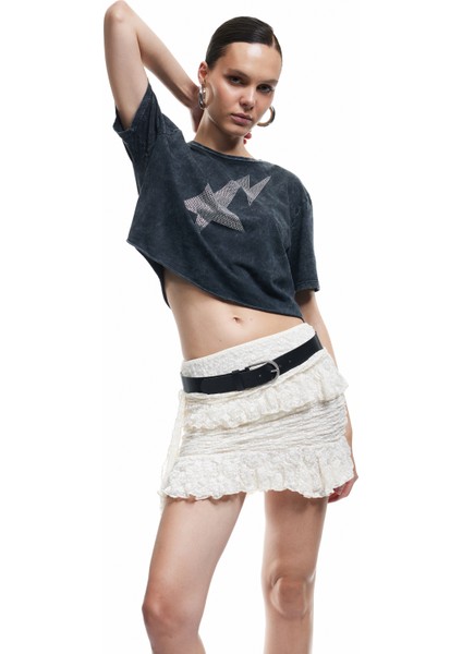 Slim Fit Fırfırlı Dantelli Mini Etek