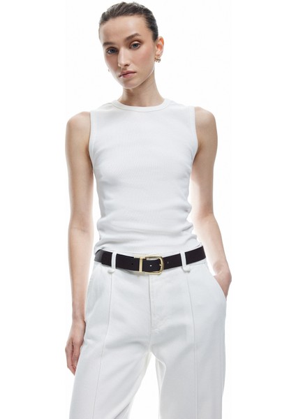 Pamuklu Bisiklet Yaka Arkası Pencere Detaylı Atlet fiyatları