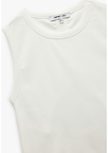 Pamuklu Bisiklet Yaka Arkası Pencere Detaylı Atlet indirimleri