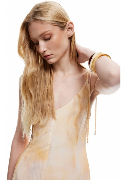 Asimetrik Kesim Soyut Desenli V Yaka Ince Askılı Midi Elbise modelleri