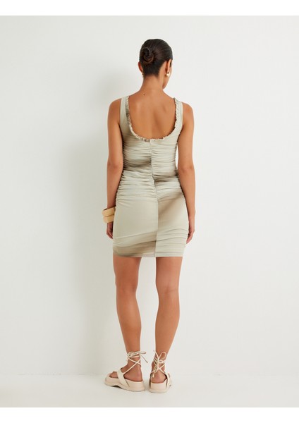 Tül Mini Kalem Elbise Drapeli Fırfır Detaylı Kare Yaka Slim Fit fırsatları