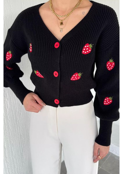 Çilek Desenli Triko Hırka P-00019189 fiyatları