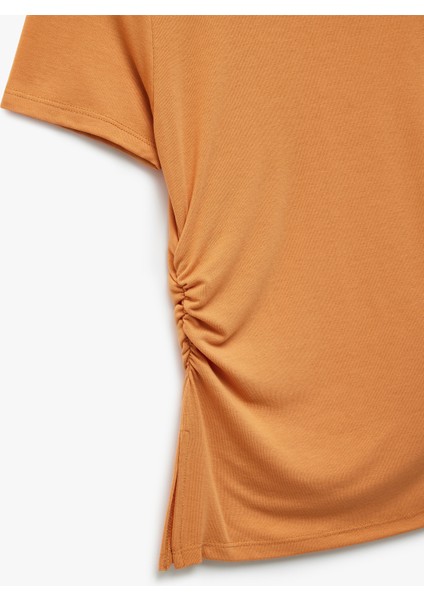 Slim Fit Drape Detaylı Bisiklet Yaka Kısa Kollu Tişört modelleri