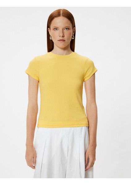 Basic Fitilli Tişört Kısa Kollu Bisiklet Yaka Slim Fit modelleri