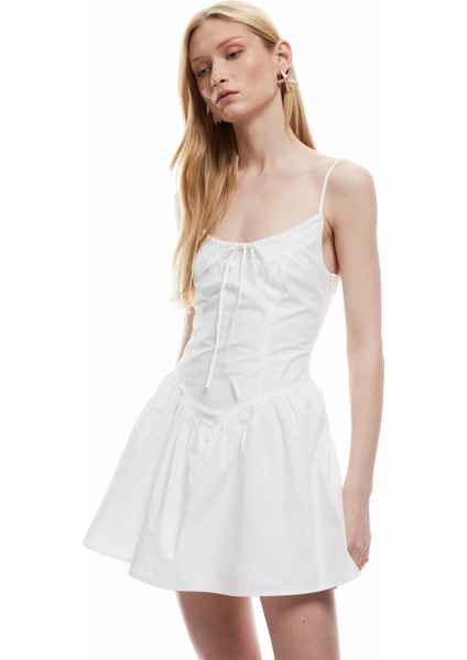 Pamuklu Önden Bağlama Detaylı A Kesim Ince Askılı Mini Elbise