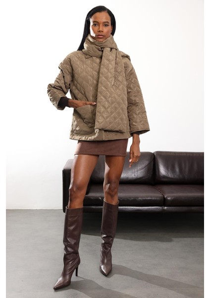 Kahverengi Atkı Detaylı Kapitone Mont 0762 fiyatları