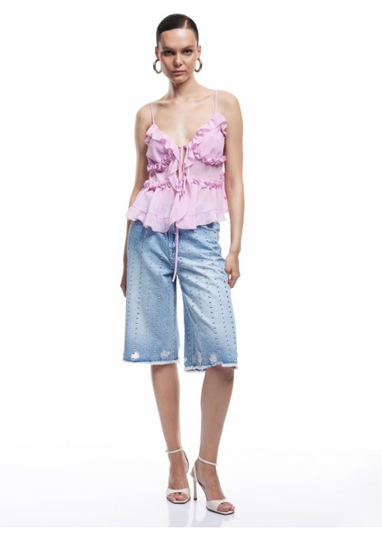 Troklu Yıpratılmış Düğmeli Cepli Bermuda Denim Şort fiyatları