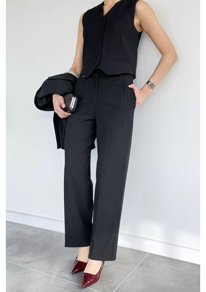 Kadın Yelek Blazer Ceket Pantolon Üçlü Takım P-00019230 fırsatları