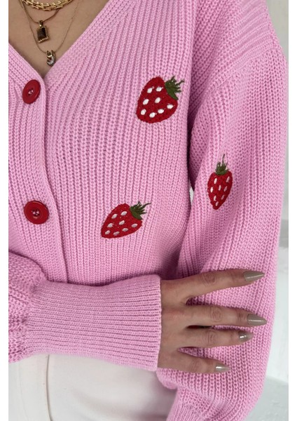 Çilek Desenli Triko Hırka P-00019189 fırsatları