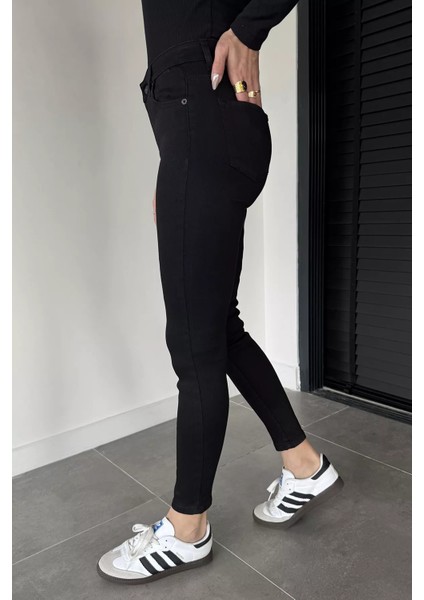 Kadın Dar Paça Yüksek Bel Pantolon P-00019164 modelleri