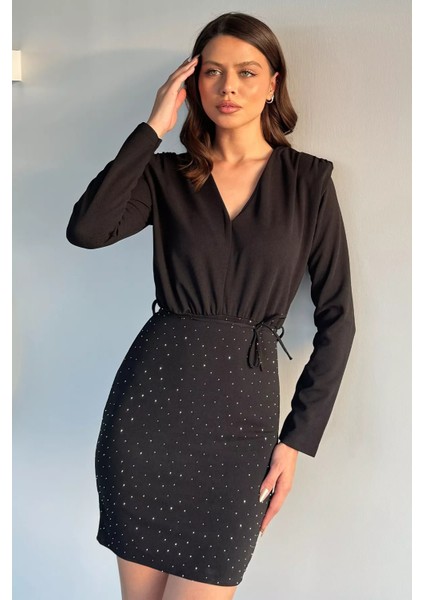 Kadın V Yaka Omuz Vatkalı Taşlı Likralı Elbise P-00019226