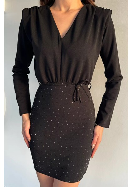 Kadın V Yaka Omuz Vatkalı Taşlı Likralı Elbise P-00019226 modelleri