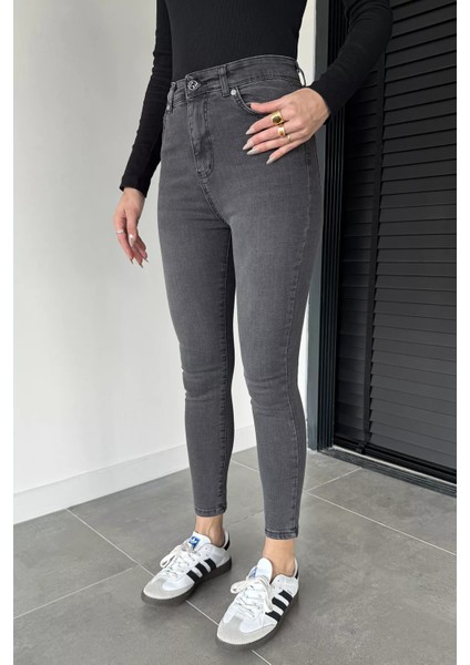 Kadın Dar Paça Yüksek Bel Jeans Pantolon P-00019162 fiyatları