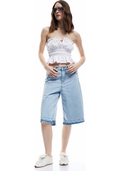 Pamuklu Pis Paça Düğmeli Cepli Denim Bermuda Şort