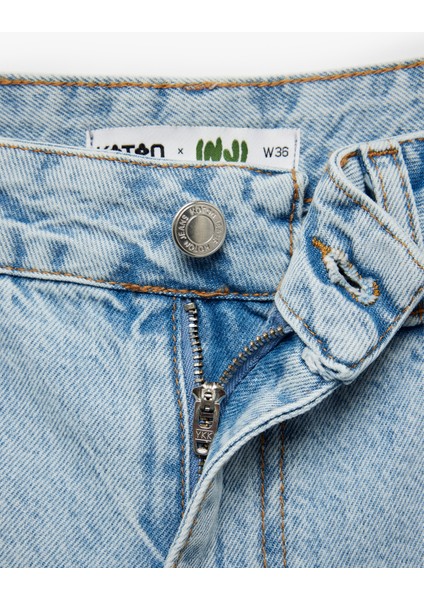 Pamuklu Pis Paça Düğmeli Cepli Denim Bermuda Şort