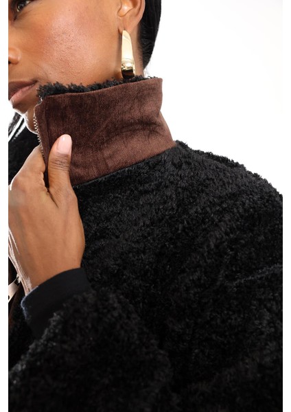 Siyah Kadife Detaylı Peluş Mont