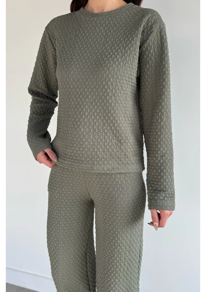 Kendinden Desenli Bluz Pantolon Ikili Takım P-00019205