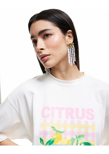 Büyük Boy Sallantılı Inci ve Taşlı Geometrik Küpe