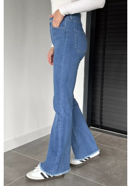 Kadın Paça Püsküllü Yüksek Bel Jean Kot Pantolon P-00019101