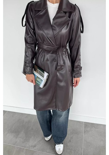 Kadın Bel Kuşak Detaylı Ön Düğmeli Suni Deri Trençkot P-00019098 modelleri