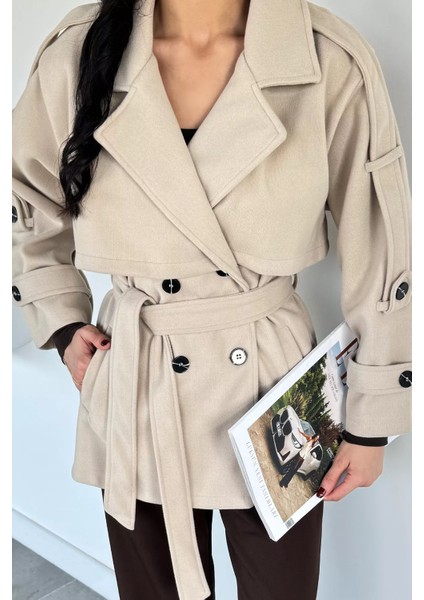 Kadın Bel Kuşaklı Çift Cepli Kruvaze Yaka Kaşe Kaban P-00018939