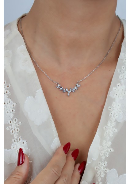 Zirkon Taşlı Dal Form Minimal Kolye modelleri