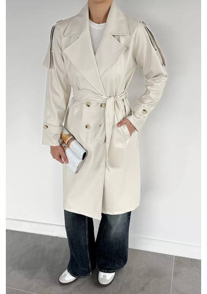 Kadın Bel Kuşak Detaylı Ön Düğmeli Suni Deri Trençkot P-00019098