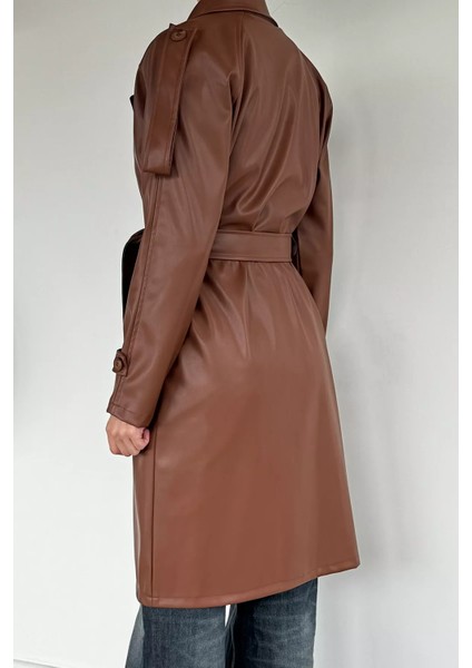 Kadın Bel Kuşak Detaylı Ön Düğmeli Suni Deri Trençkot P-00019098 fırsatları