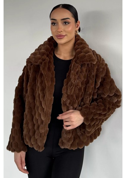 Kadın Iç Astarlı Peluş Mont P-00019100 modelleri