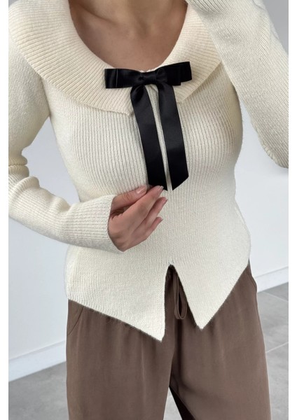 Kadın Fiyonklu Bel Yırtmaç Detaylı Triko Bluz P-00019097