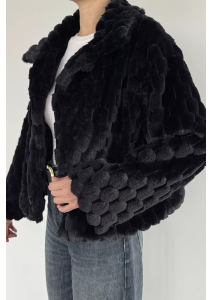 Kadın Iç Astarlı Peluş Mont P-00019100 modelleri