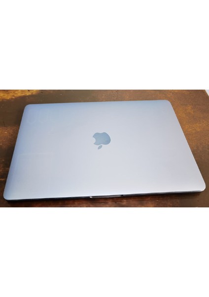 Macbook Pro A2289 Intel I5-8257U 8 Ram 256 SSD Etiket Izli Notebook -Outlet modelleri