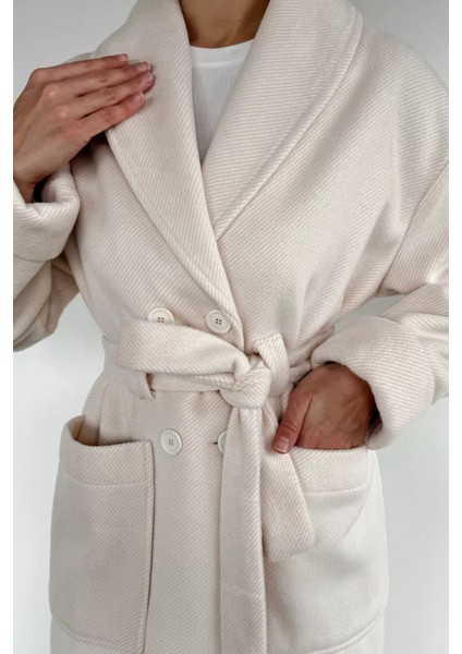 Kadın Çift Cepli Bel Kuşaklı Astarlı Çizgi Desenli Kaşe Kaban P-00018433 modelleri