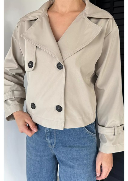 Dört Düğmeli Kadın Kısa Trençkot P-00010342