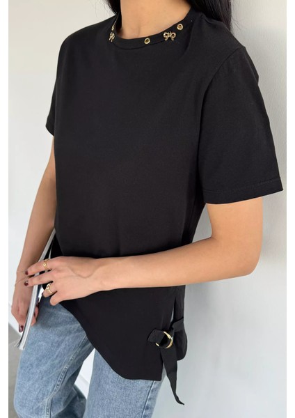 Kadın Yaka Detaylı Yan Yırtmaçlı T-Shirt P-00004102