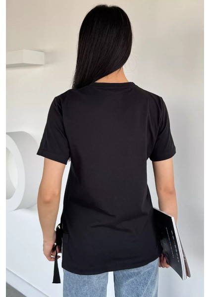 Kadın Yaka Detaylı Yan Yırtmaçlı T-Shirt P-00004102 fırsatları