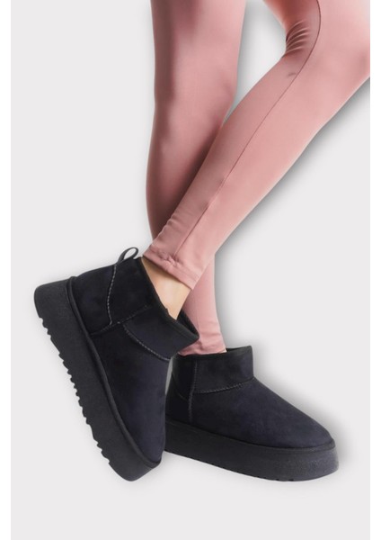 Ug-W Australia Siyah Süet Kar Botu (Mini Xl) Kadın Bot Kışlık Bilekte Kürklü Bot & Bootie fiyatları