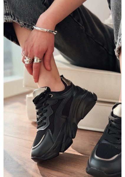 ZRİN-149 Siyah Platin Bağcıklı Fileli Günlük Premium Kadın Sneaker fiyatları